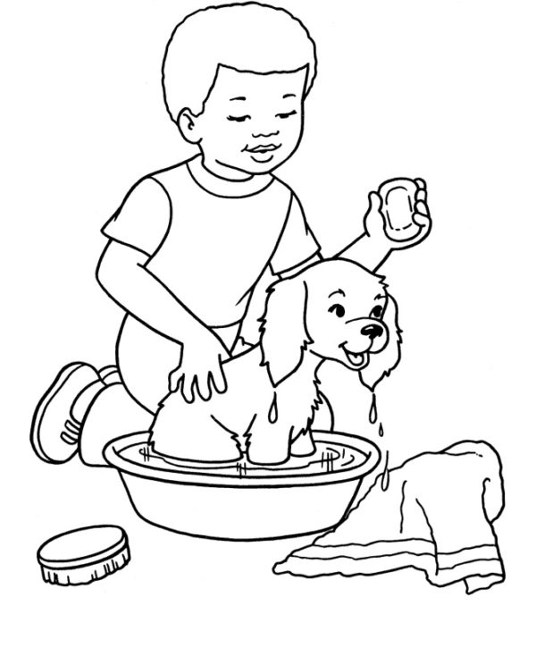Chlapec koupe své štěně omalovánka