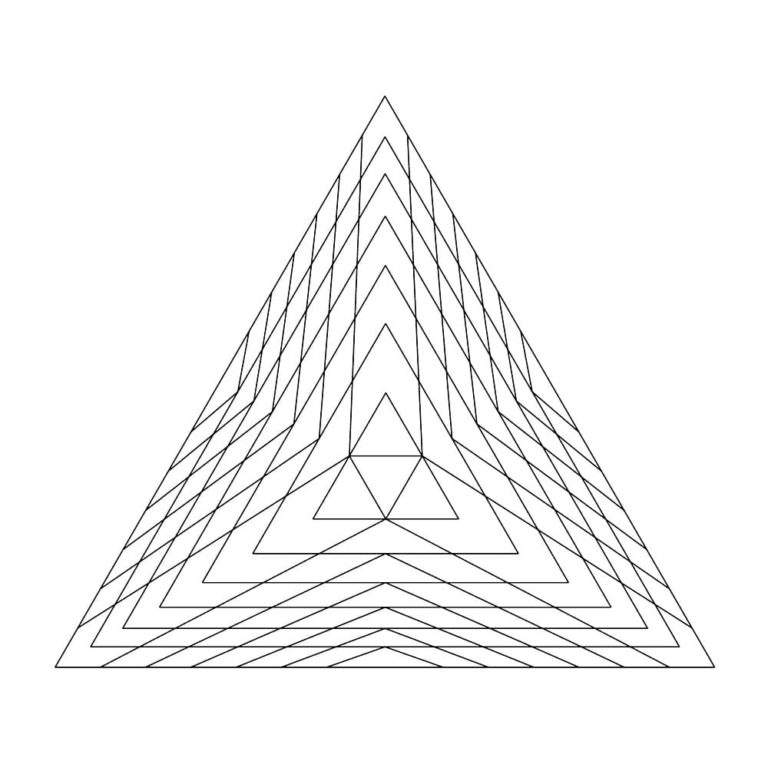 Omalovánka Mnoho trojúhelníků v trojúhelníku.